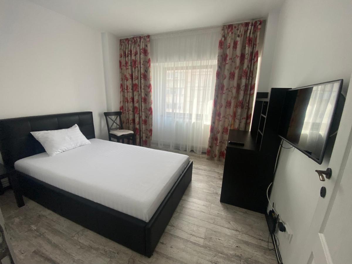 Violetta Apartament Buzau Luaran gambar
