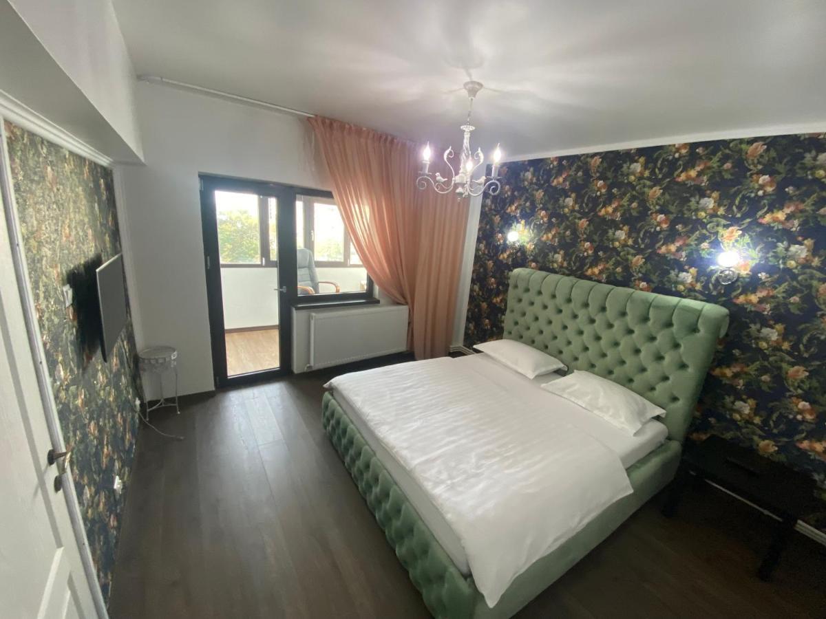 Violetta Apartament Buzau Luaran gambar